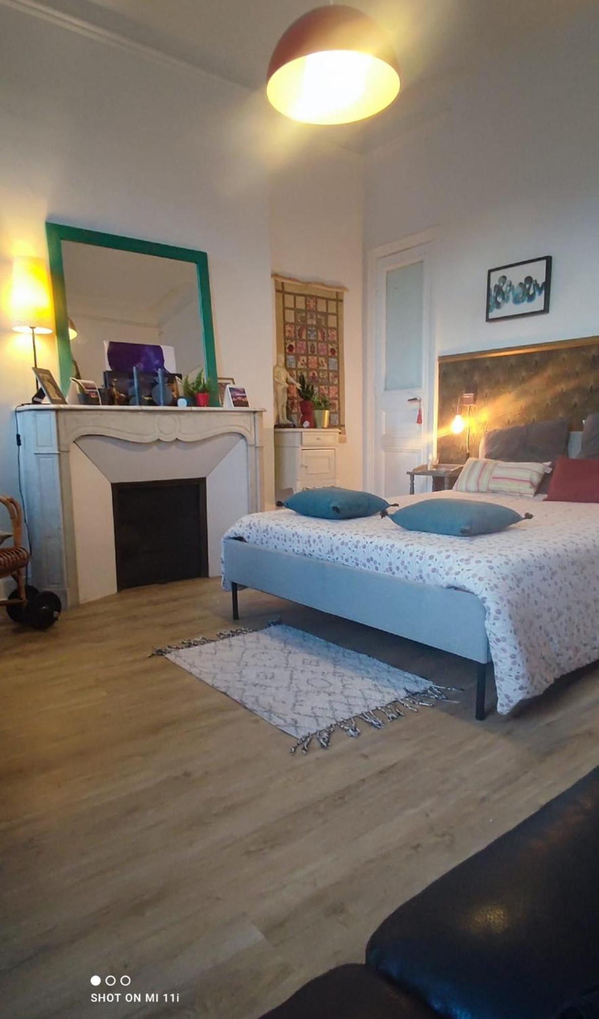 Chez L'Habitant, Propose Grande Chambre Vieux Port Marselha Exterior foto