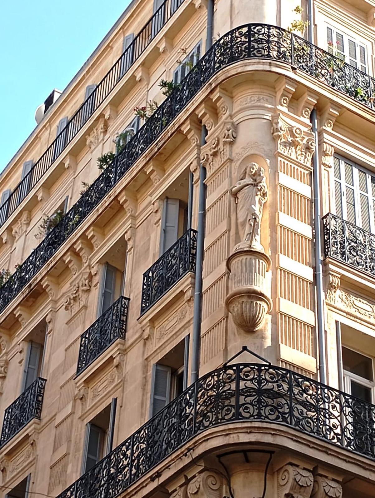 Chez L'Habitant, Propose Grande Chambre Vieux Port Marselha Exterior foto