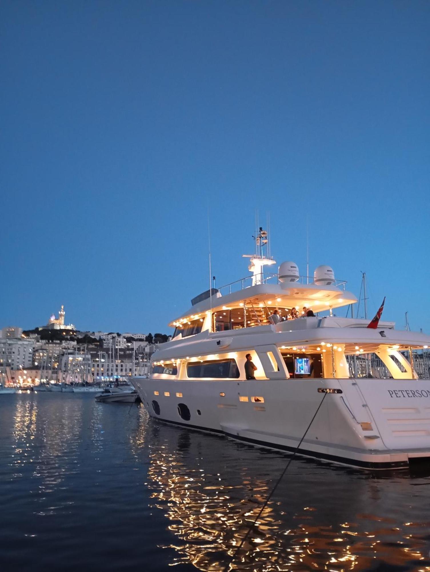 Chez L'Habitant, Propose Grande Chambre Vieux Port Marselha Exterior foto